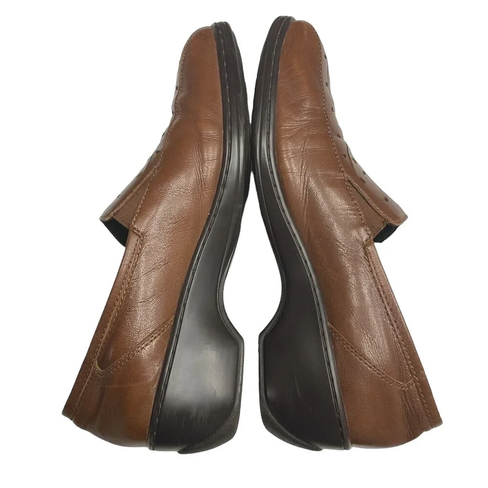 Aravon‎ Kiley Floral Cut Out Leather Loafers Slip on Shoes Brown Size 9.5 2A